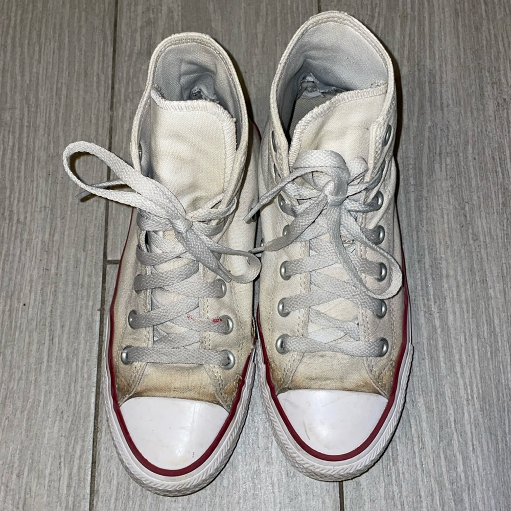 White Converse High Top men’s 4.5 women’s 6.5